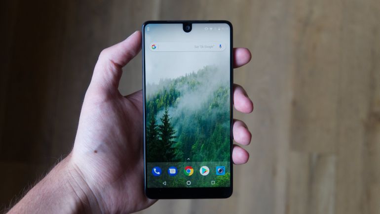 Essential Phone: Μειώθηκε μόνιμα η τιμή του
