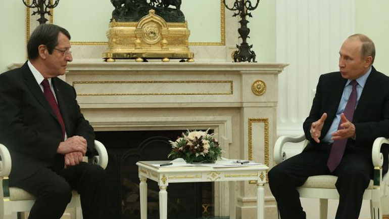 Πούτιν: Η λύση στο Κυπριακό να βρεθεί από τους ίδιους τους Κυπρίους χωρίς έξωθεν παρεμβάσεις