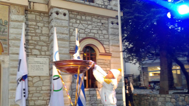 Καλάβρυτα: Η Ολυμπιακή φλόγα πέρασε από την μαρτυρική πόλη