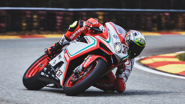 MV Agusta F4 RC: Η πετυχημένη, «παλιά» συνταγή