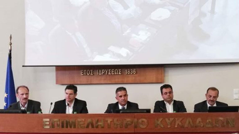 Σύρος: Διάθεση συνεργασίας από τους εμπλεκόμενους φορείς για την ακτοπλοϊκή διασύνδεση των νησιών