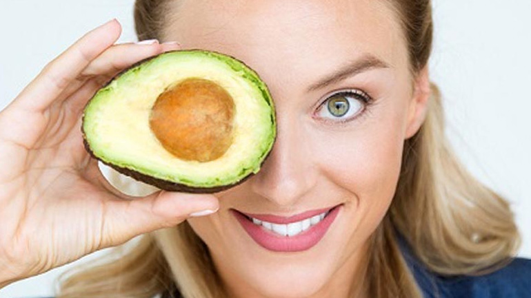 Έξι διατροφικά tips για να βελτιώσεις άμεσα τη διάθεσή σου