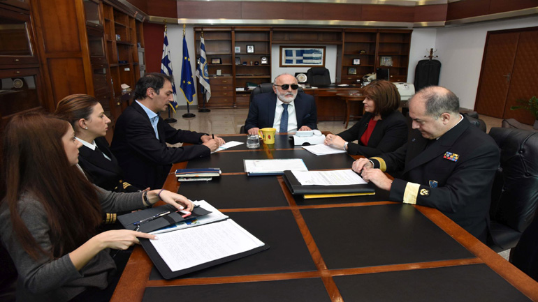 Συνάντηση Υπουργού Ναυτιλίας με την νέα  πρέσβη της Σλοβακίας στη χώρα μας