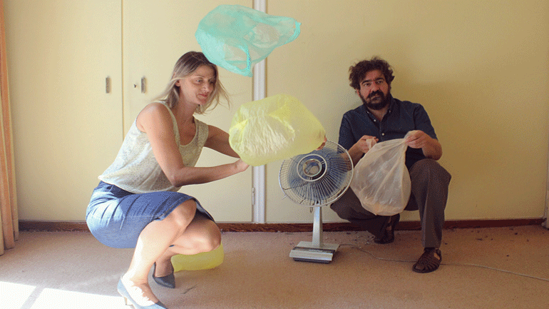 «Θα σε πάρει ο δρόμος» στο Θέατρο 104