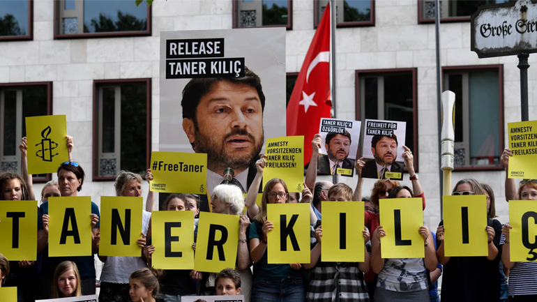 Τουρκία: Προφυλάκιση του προέδρου του παραρτήματος της Διεθνούς Αμνηστίας