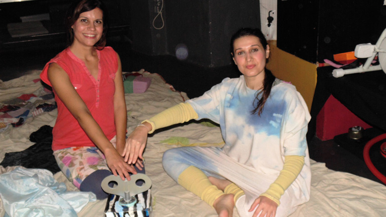 «Καληνύχτα μέρα» στο θέατρο Studio Μαυρομιχάλη