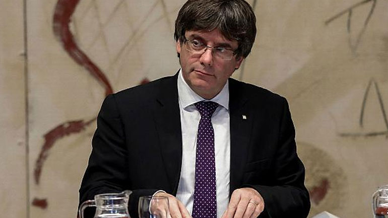 Η ισπανική κυβέρνηση δεν θα εφαρμόσει το άρθρο 155 αν ο Πουτζντεμόν προκηρύξει εκλογές