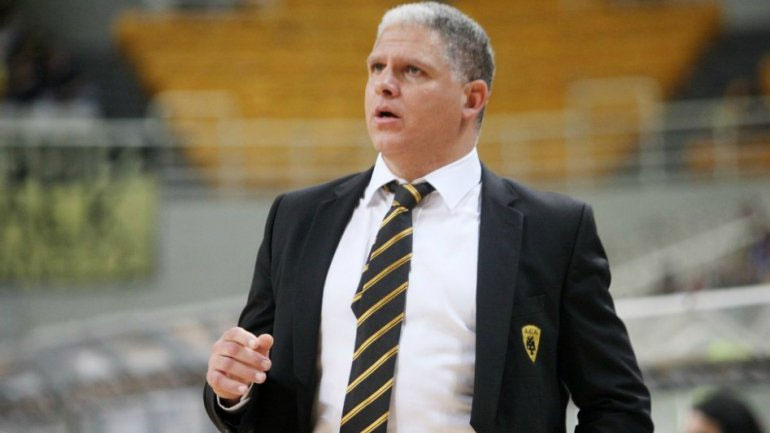 ΑΕΚ: Χειρουργήθηκε ο Μανωλόπουλος