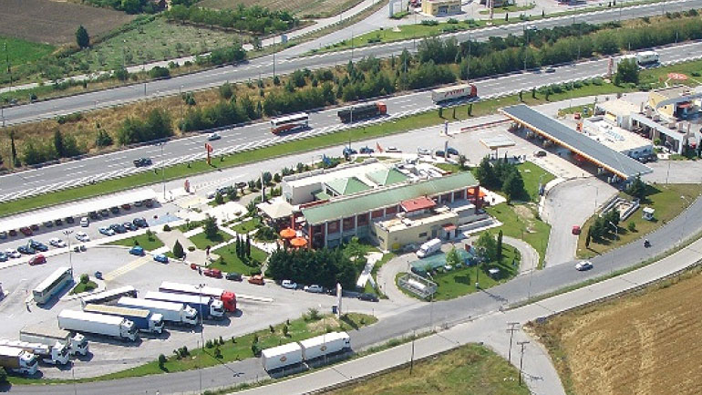 «Λαϊκές αγορές» και στους κλειστούς αυτοκινητοδρόμους