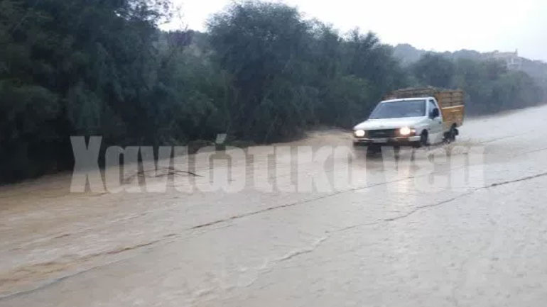 Προβλήματα στα Χανιά από τις έντονες βροχοπτώσεις Προβλήματα στα Χανιά από τις έντονες βροχοπτώσεις
