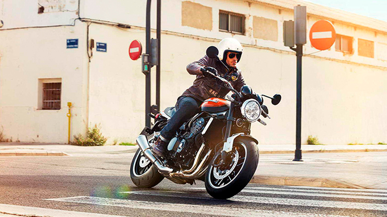 Kawasaki Z900RS: Στο πνεύμα του Ζ1