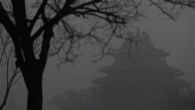 Κίνα: Πρόστιμα σε… 80.000 εργοστάσια για ρύπανση