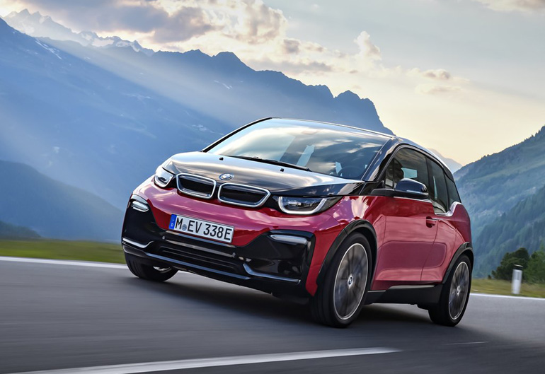 Τον Ιανουάριο θα έρθει και το ανανεωμένο i3