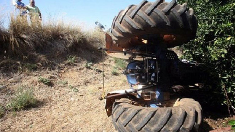 Κρήτη: Αγρότης καταπλακώθηκε από το τρακτέρ του