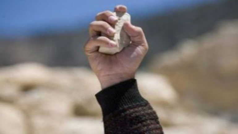 Σομαλία: Δημόσιος λιθοβολισμός μέχρι θανάτου για μοιχεία