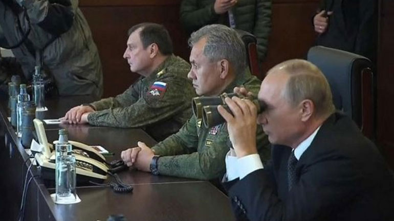 Ρωσία: Ο Πούτιν επέβλεψε προσωπικά τη δοκιμή τεσσάρων πυρηνικής ικανότητας βαλλιστικών πυραύλων