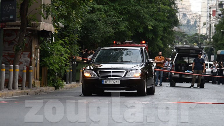 Συνελήφθη ο αποστολέας της βόμβας στον Λουκά Παπαδήμο