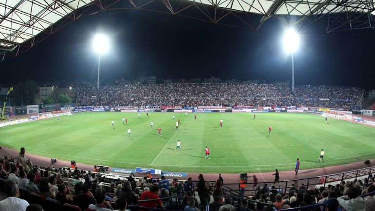 «Μάχες» κορυφής σε Νέα Σμύρνη και Πηγάδια