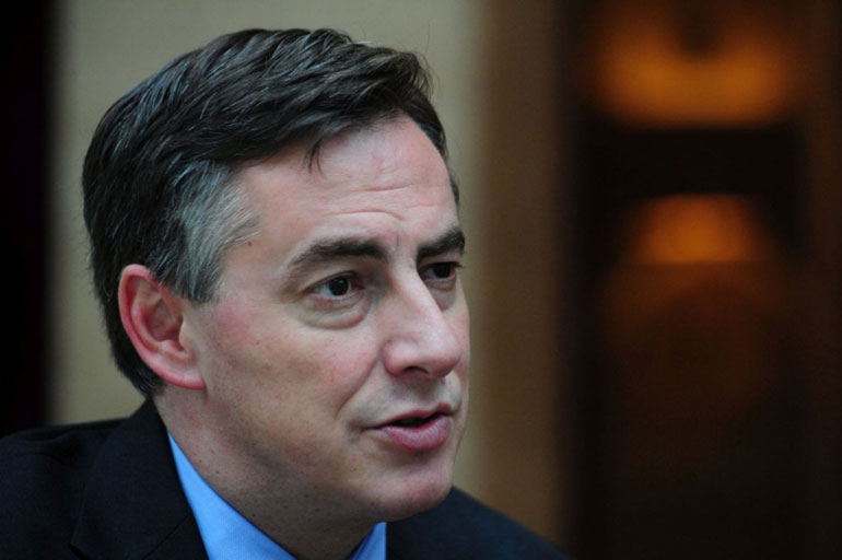 Μακάλιστερ: Οι Βρυξέλλες δεν μπορούν να δημιουργούσουν προηγούμενο