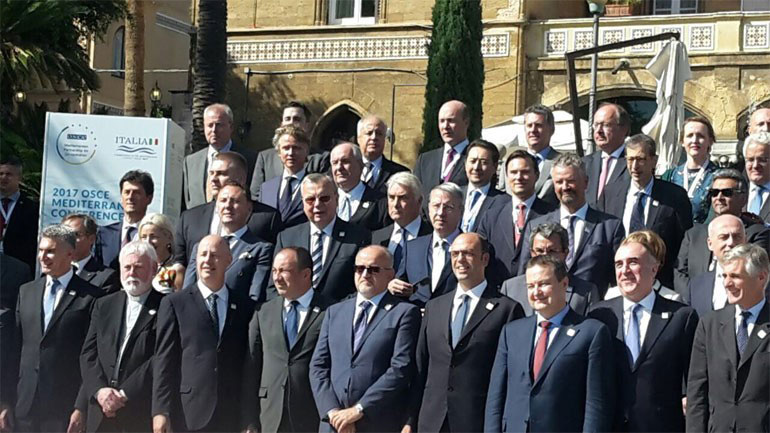 Επίσκεψη Κουίκ στο Σχολείο της Ελληνικής Κοινότητας του Παλέρμο