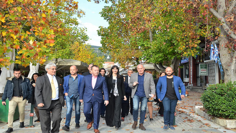 Διαδοχικές συσκέψεις της υπ. Τουρισμού Έλενας Κουντουρά με φορείς στη Μαγνησία και τα Παράλια Λάρισας