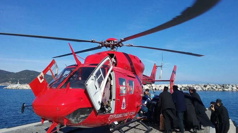 Αεροδιακομιδή 72χρονου Κύπριου από το Άγιο Όρος