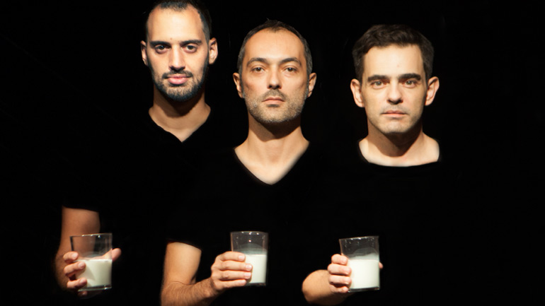 «Σαν να μη συμβαίνει» στο θέατρο «Μπιπ»