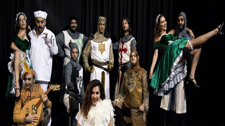 Το μιούζικαλ των Μόντι Πάιθον στην Αθήνα – Παρωδία του βασιλιά Αρθούρου