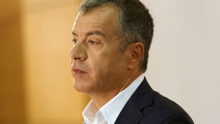 Στ. Θεοδωράκης: Όλοι οι πολίτες πρέπει να κάνουμε μια μεγάλη κίνηση αλλαγής