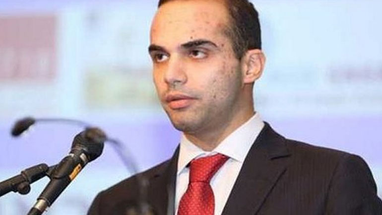 Ο πρώην σύμβουλος του Τραμπ, Τζ. Παπαδόπουλος δήλωσε ένοχος για ψευδείς καταθέσεις