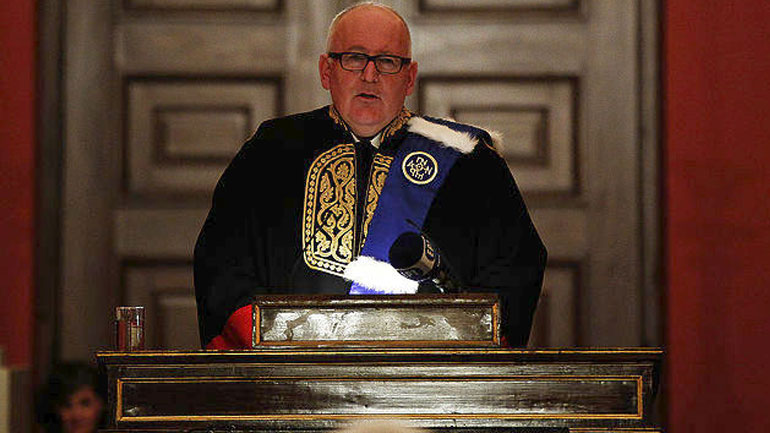 Τίμερμανς: Ο εθνικισμός και ο λαϊκισμός συνιστούν «φυγή» και στην Ιστορία η οπισθοδρόμηση είναι πιθανή