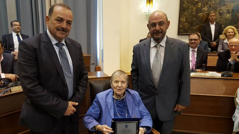 Τιμήθηκε από τον δήμο Ρόδου η  Ελένη Γλύκατζη – Αρβελέρ