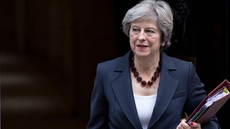 Βρετανία: Έντονη ανησυχία από τη Μέι για τις καταγγελίες περί σεξουαλικής παρενόχλησης στο κοινοβούλιο