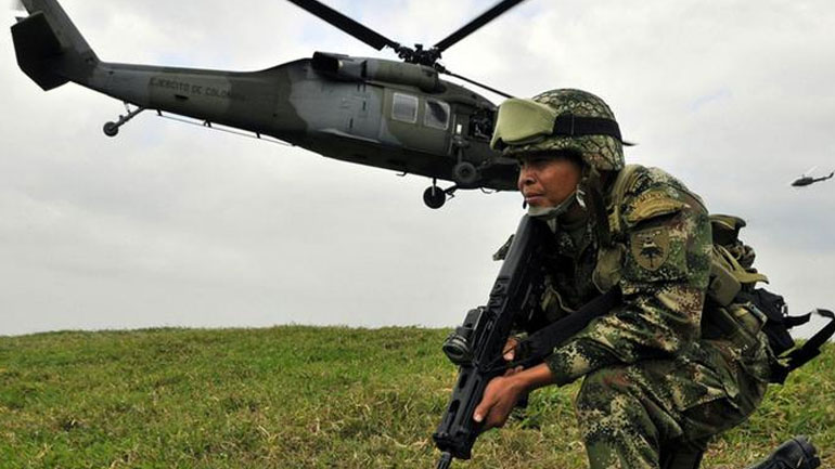Κολομβία: Ο στρατός εξουσιοδοτήθηκε να εξαπολύει αεροπορικές επιδρομές εναντίον των FARC και μελών συμμοριών