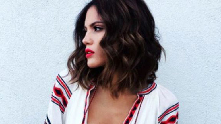 Η Μαίρη Συνατσάκη θα συμμετάσχει στο μιούζικαλ «Hair»