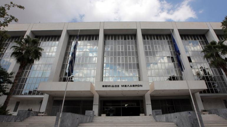 Ελληνική Ένωση για τα Δικαιώματα του Ανθρώπου: «Μερίδα της αστυνομίας εξακολουθεί την ευνοϊκή μεταχείριση της ΧA»