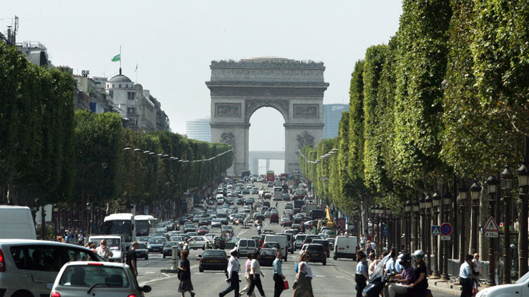 Γαλλία: Νέος νόμος αντικαθιστά την κατάσταση έκτακτης ανάγκης