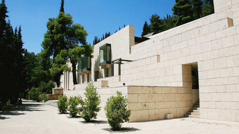 Το Υπ. Πολιτισμού καταβάλλει προσπάθειες για την απρόσκοπτη λειτουργία του Μουσείου Δελφών