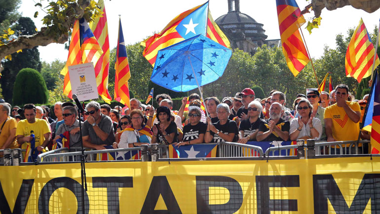 Βουλευτές της Σκωτίας ζητούν τη διεθνή αναγνώριση της καταλανικής ανεξαρτησίας