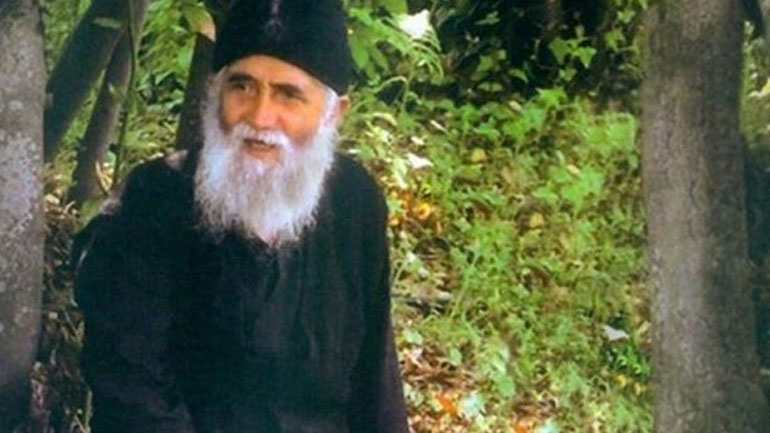 Την ανακήρυξη του Οσίου Παϊσίου ως Προστάτη του Στρατιωτικού Σώματος των Διαβιβάσεων, ενέκρινε η Ιερά Σύνοδος