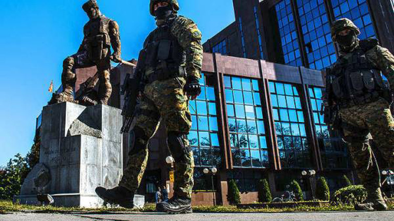 Βαριές ποινές στους ενόπλους Αλβανούς για τα επεισόδια στα Σκόπια