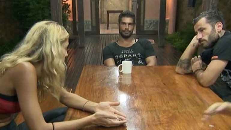 Nomads: Νέος καβγάς στην ομάδα της Φωτιάς μετά την αποχώρηση της Καλογρίδη