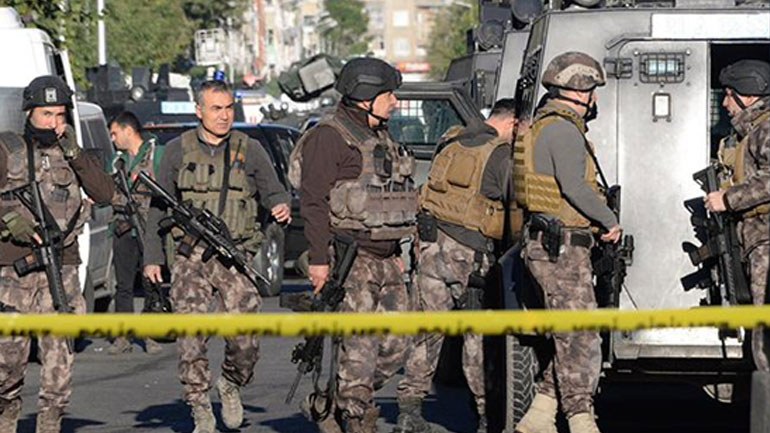 Αιματηρές συγκρούσεις στη νοτιοανατολική Τουρκία με αντάρτες του ΡΚΚ