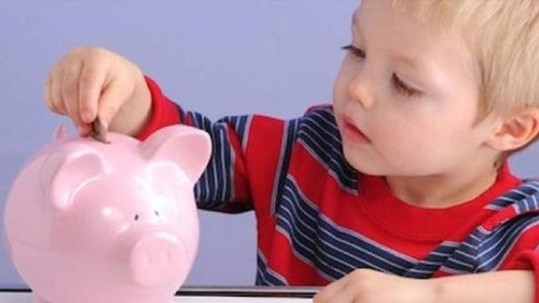 Πώς θα μάθει το παιδί την αξία της αποταμίευσης