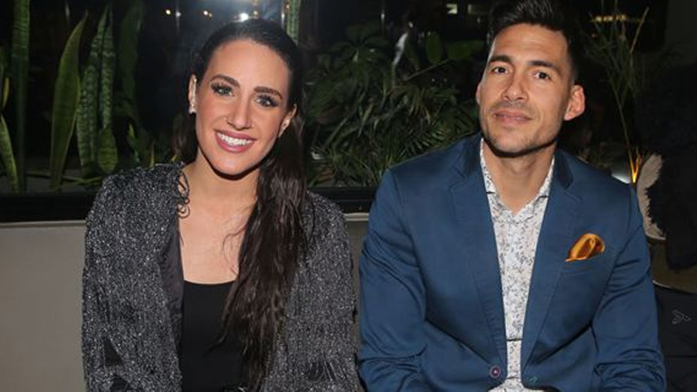 Μαλού: Η τρυφερή φωτογραφία του γιου της στην αγκαλιά του συντρόφου της!