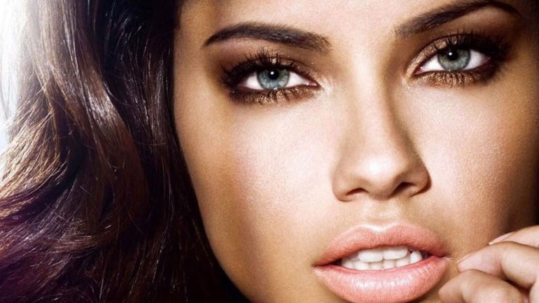 Πώς να αποκτήσεις σαρκώδη χείλη με φυσικό τρόπο