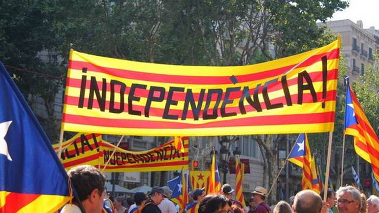 Τα κόμματα υπέρ της ανεξαρτησίας της Καταλονίας θα κερδίσουν στις εκλογές, δείχνει δημοσκόπηση