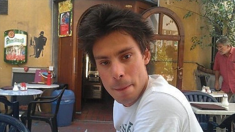 Αίγυπτος: Δυτικές κυβερνήσεις καταδικάζουν τη σύλληψη δικηγόρου που είχε βοηθήσει στην έρευνα για τη δολοφονία ενός Ιταλού φοιτητή Αίγυπτος: Δυτικές κυβερνήσεις καταδικάζουν τη σύλληψη δικηγόρου που είχε βοηθήσει στην έρευνα για τη δολοφονία ενός Ιταλού φοιτητή