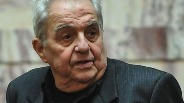 Φλαμπουράρης: «Η δημοσιονομική υπεραπόδοση δεν αφήνει περιθώρια για αμφισβήτηση της κυβέρνησης»