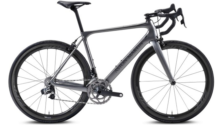Carbon ποδήλατο με την υπογραφή της Aston Martin Carbon ποδήλατο με την υπογραφή της Aston Martin